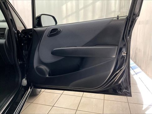 Used 2008 Honda Fit image 12