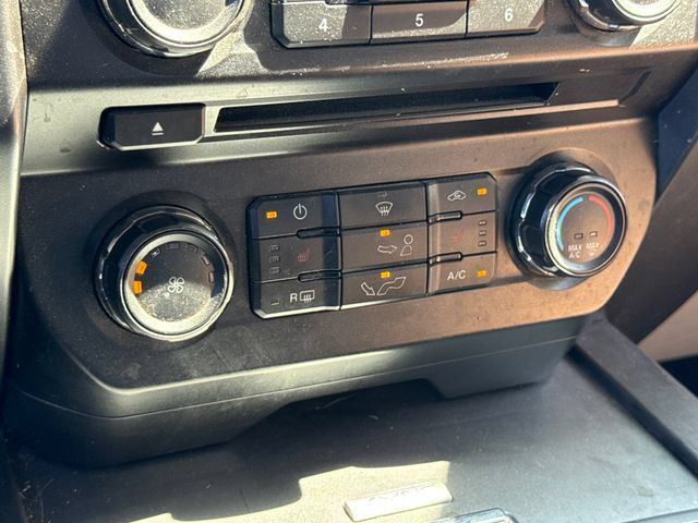 Used 2018 Ford F150 XLT w/ Equipment Group 302A Luxury AWD/4WD image 30