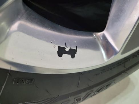 Used 2022 Jeep Wrangler Unlimited Sahara image 62