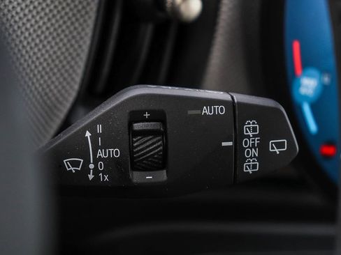 Used 2025 MINI Cooper 2-Door Hardtop image 24