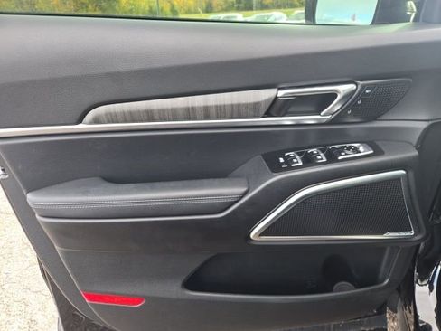 Used 2023 Kia Telluride SX image 44