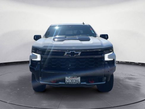 Used 2025 Chevrolet Silverado 1500 ZR2 w/ Technology Package AWD/4WD image 2