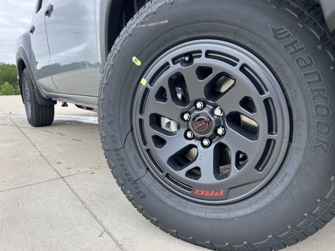 New 2026 Nissan Frontier Pro-X w/ Tow Package RWD image 8