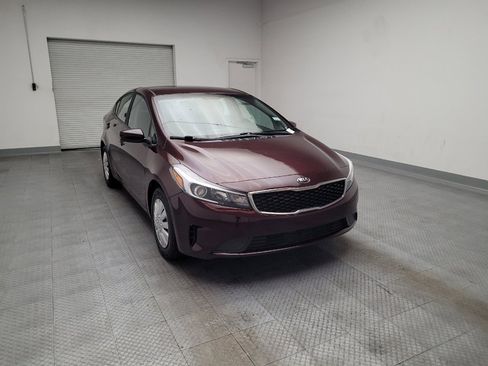 Used 2017 Kia Forte LX FWD image 14