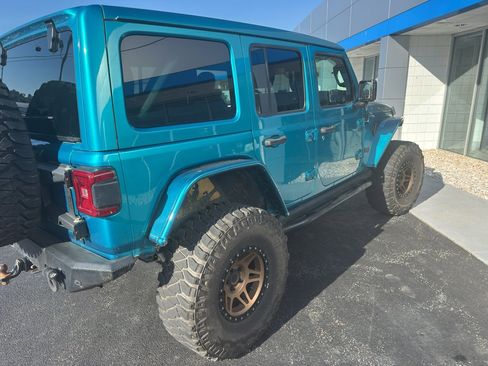 Used 2019 Jeep Wrangler Unlimited Rubicon AWD/4WD image 6