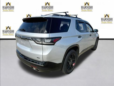 Used 2021 Chevrolet Traverse Premier w/ Redline Edition AWD/4WD image 6