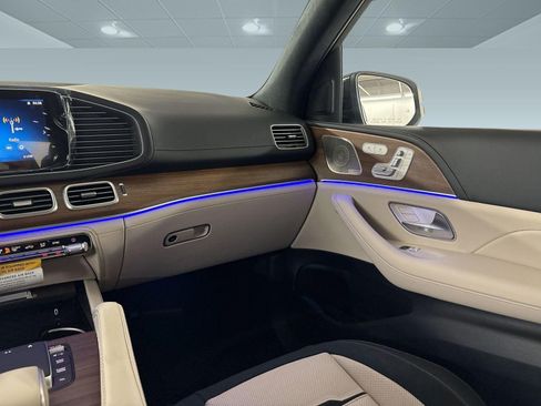 New 2026 Mercedes-Benz GLE 63 AMG S image 28