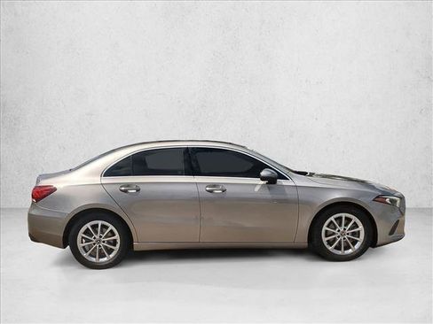 Used 2020 Mercedes-Benz A 220 image 4