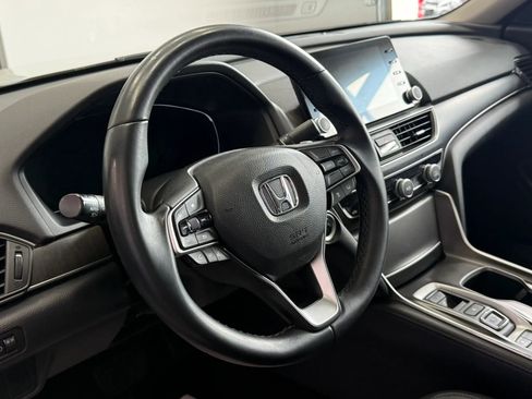 Used 2019 Honda Accord EX-L image 9