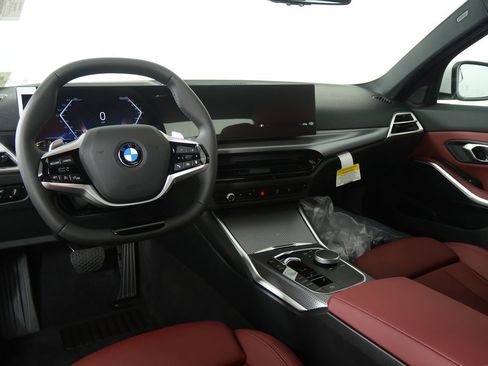 New 2026 BMW 330i Sedan w/ Convenience Package image 17