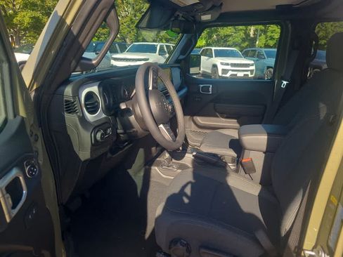 Used 2026 Jeep Wrangler Unlimited Sport AWD/4WD image 12