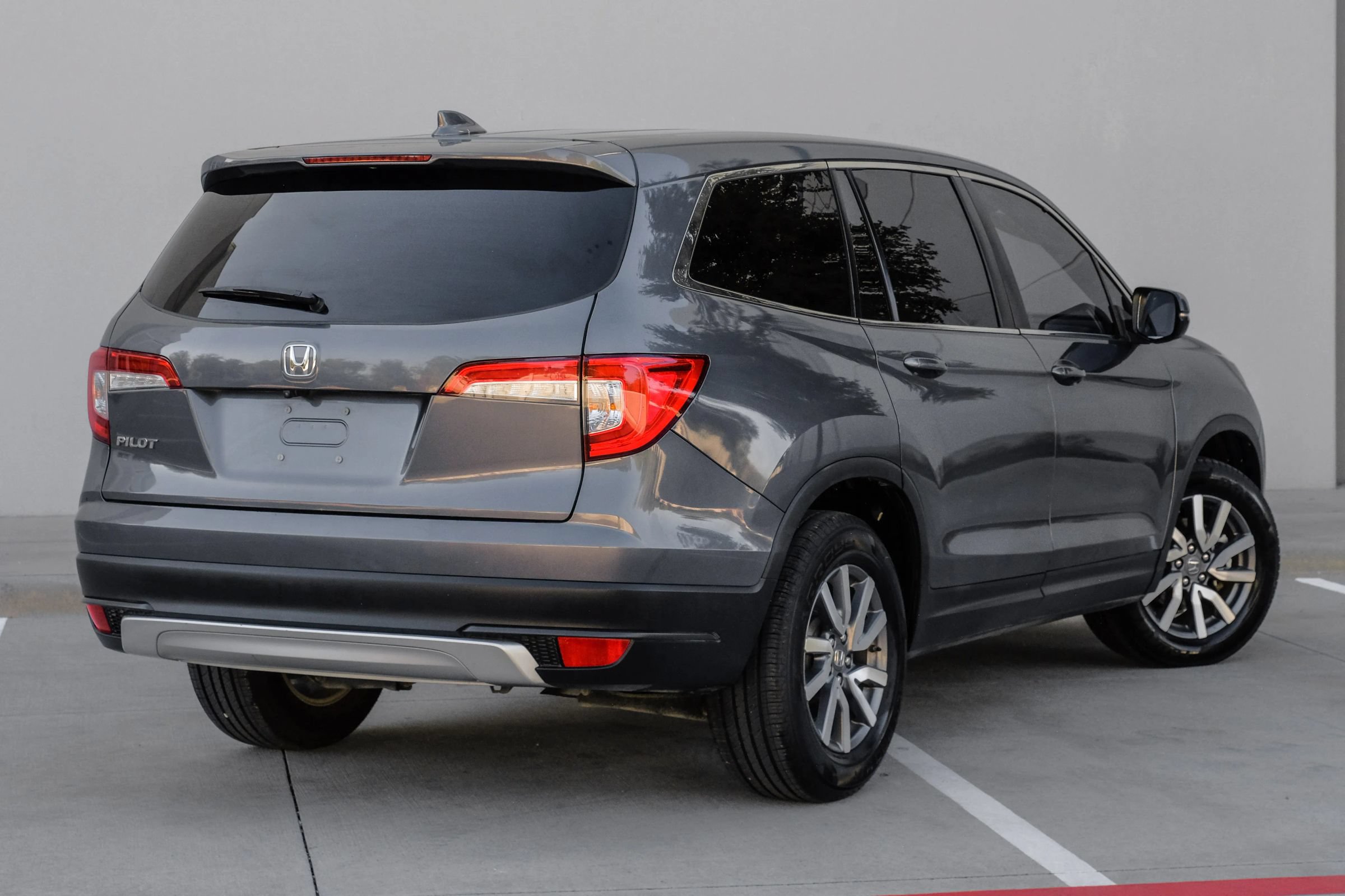 Used 2019 Honda Pilot EX-L image 12