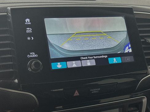Certified 2020 Honda Pilot Touring image 14