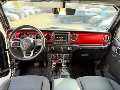 Used 2022 Jeep Wrangler Unlimited Rubicon w/ LED Lighting Group image 6