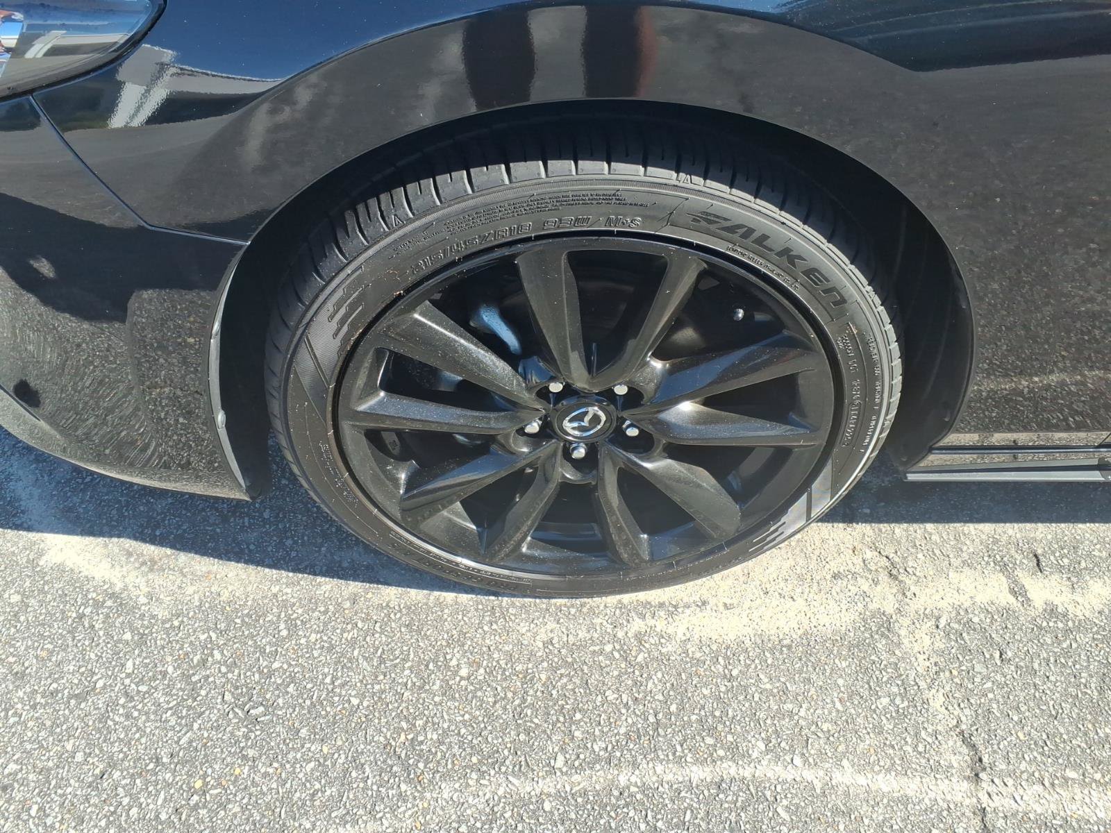Used 2024 MAZDA MAZDA3 s FWD image 6