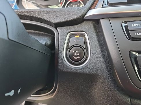 Used 2015 BMW 320i Sedan image 23