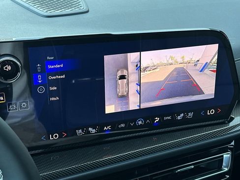 New 2026 Chevrolet Traverse High Country image 21