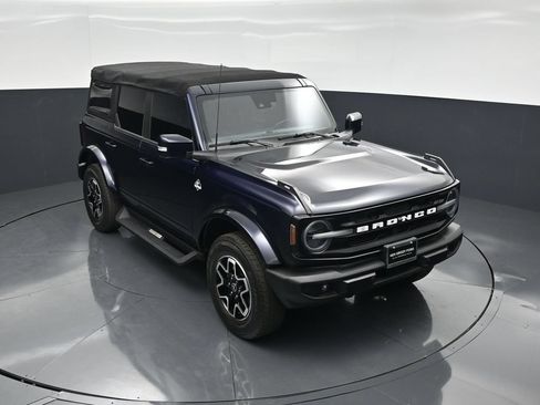 Used 2021 Ford Bronco Outer Banks AWD/4WD image 34