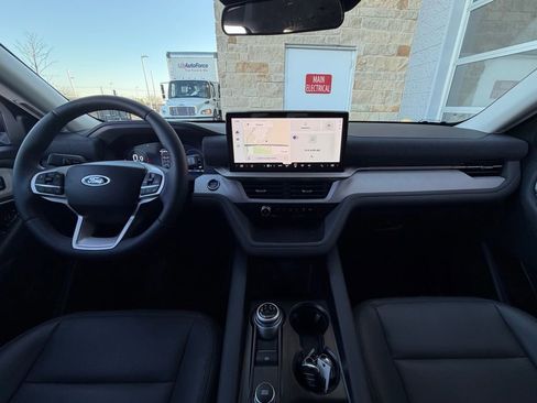 New 2026 Ford Explorer Active w/ Active Comfort Package image 62