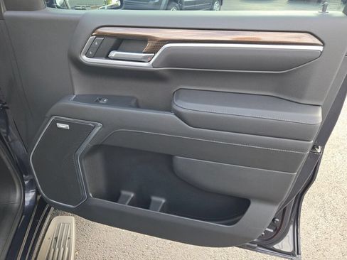Certified 2022 Chevrolet Silverado 1500 RST AWD/4WD image 5