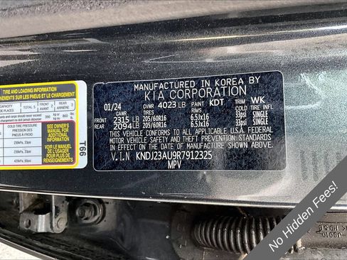Used 2024 Kia Soul LX w/ Option Group 015 FWD image 28