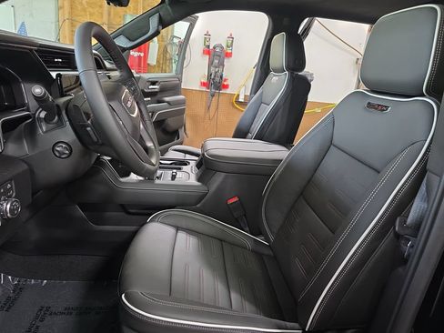 New 2026 GMC Sierra 1500 AT4X w/ LPO, Black Badging Package AWD/4WD image 14