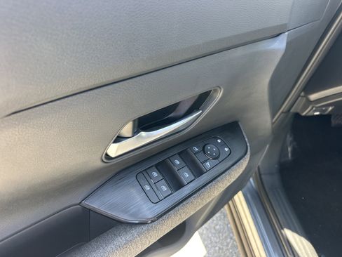 New 2026 Nissan Kicks SV FWD image 16
