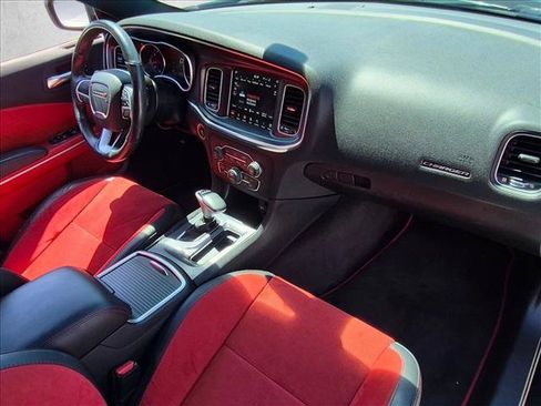 Used 2018 Dodge Charger R/T Scat Pack RWD image 20