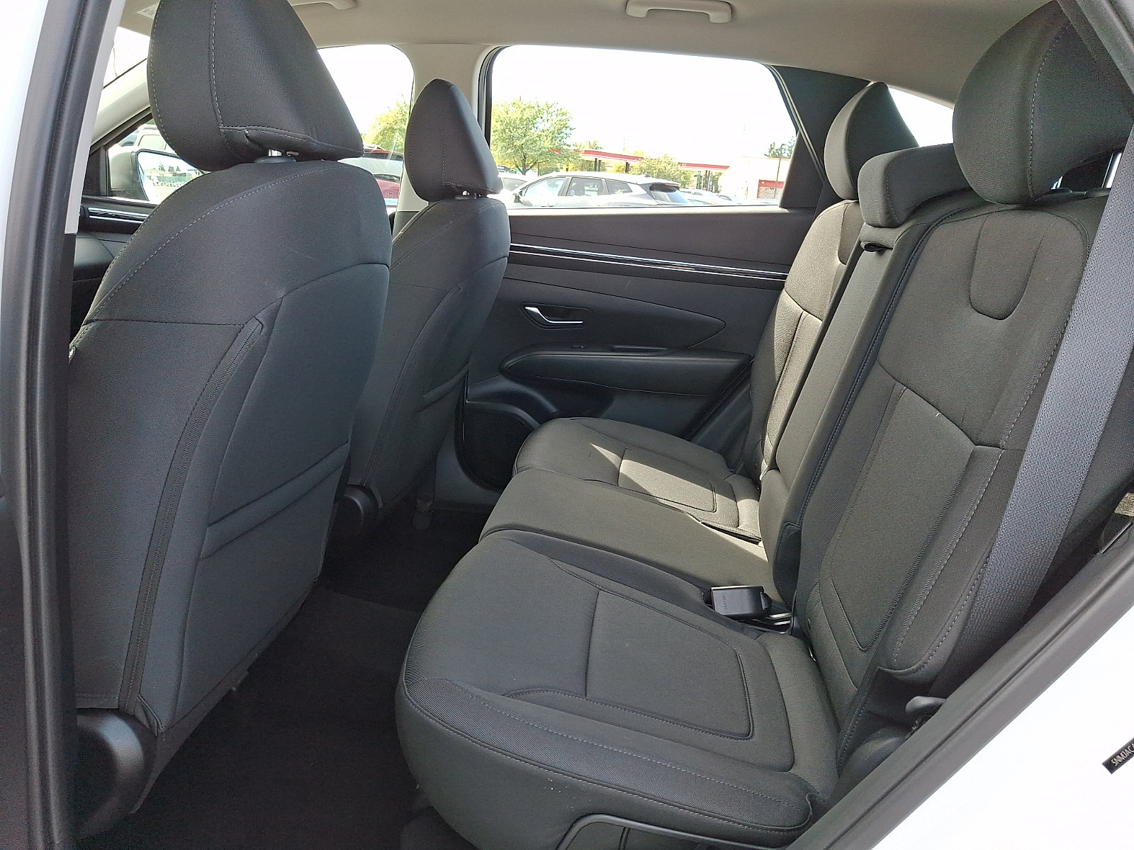 Used 2023 Hyundai Tucson SE AWD/4WD image 10