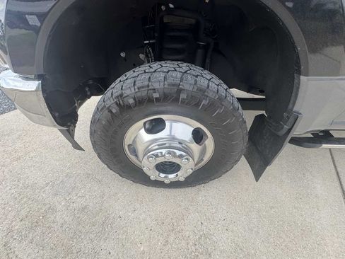 Used 2022 Ford F350 Lariat w/ Lariat Ultimate Package AWD/4WD image 34