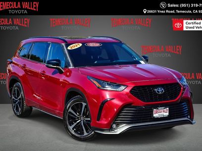 Certified 2021 Toyota Highlander XSE