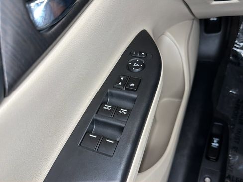 Used 2013 Honda Accord EX-L image 19