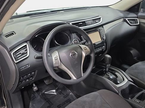Used 2016 Nissan Rogue SV w/ SV Premium Package AWD/4WD image 16