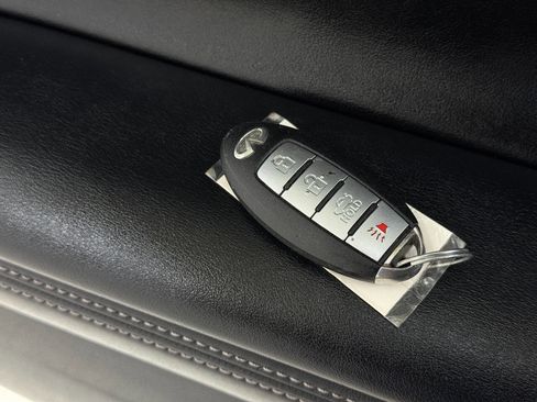 Used 2019 INFINITI Q60 3.0t Luxe image 71