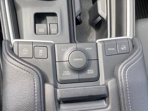 Used 2026 Toyota Grand Highlander AWD image 19