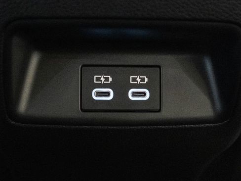 New 2025 Toyota Corolla LE image 30