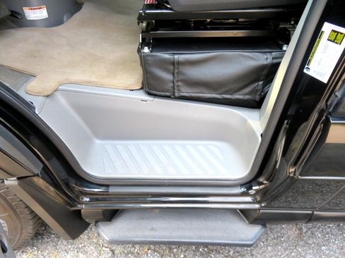 Used 2014 Mercedes-Benz Sprinter 3500 image 20