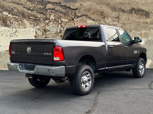 Used 2017 RAM 2500 SLT AWD/4WD image 5