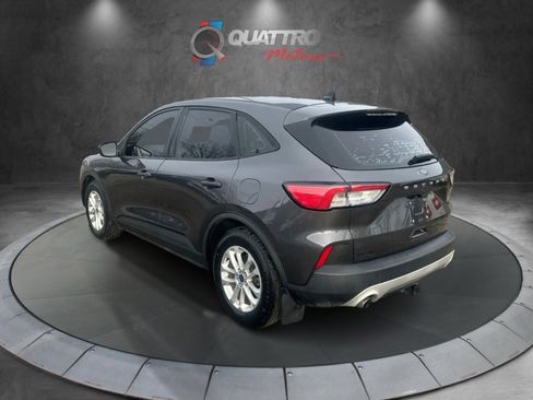 Used 2020 Ford Escape S image 3