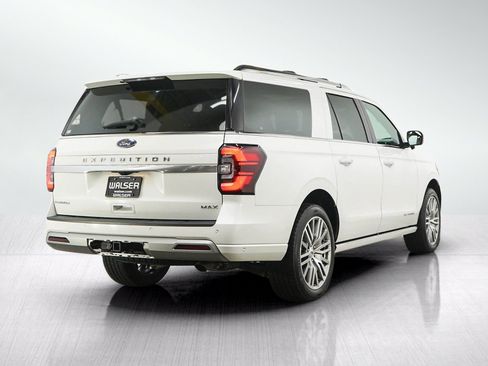 Used 2022 Ford Expedition Max Platinum AWD/4WD image 5