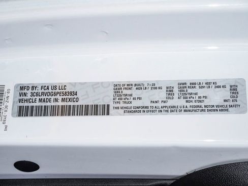 Used 2023 RAM ProMaster 2500 FWD image 32