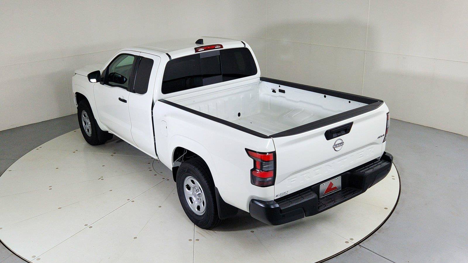Used 2026 Nissan Frontier S AWD/4WD image 39