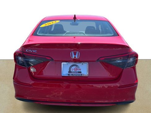 Used 2022 Honda Civic EX image 5