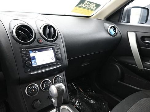 Used 2013 Nissan Rogue SV w/ Premium Pkg AWD/4WD image 20