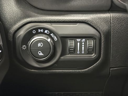 Used 2021 Jeep Gladiator Mojave w/ Trailer Tow Package AWD/4WD image 30