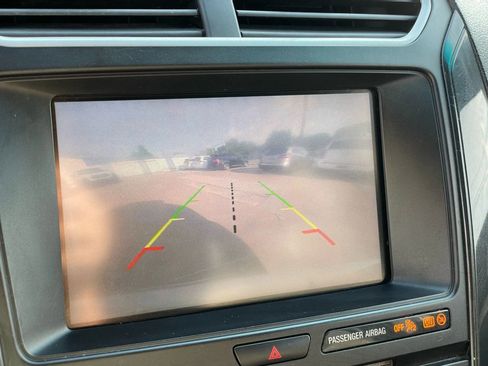 Used 2016 Ford Explorer XLT w/ Equipment Group 202A image 18