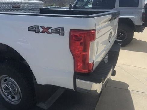 Used 2018 Ford F250 XL w/ Power Equipment Group image 3