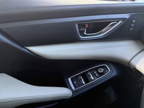 Used 2021 Subaru Ascent Limited w/ Popular Package #2 image 17