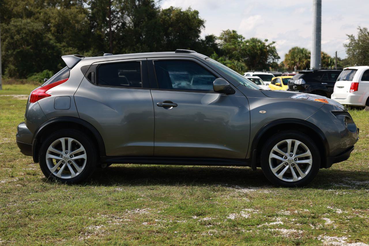 Used 2012 Nissan Juke SL FWD image 13