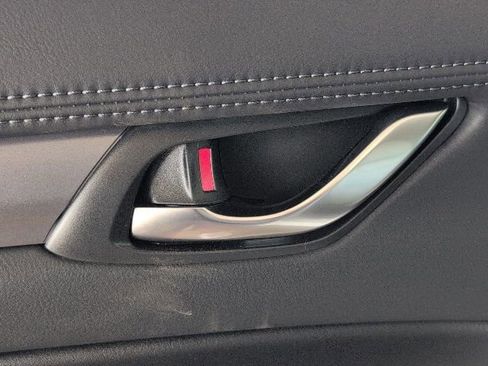 Used 2025 MAZDA CX-5 AWD 2.5 S w/ Preferred Package image 23